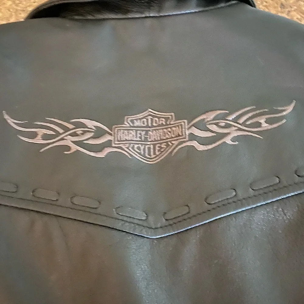 Authentic Harley Davidson Vest Women's Medium​​​​​​​​​ - Picture 8 of 8